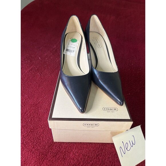 NEW Vintage Coach A3449 Alison Kid leather Pumps Size 8 Navy - Picture 1 of 4